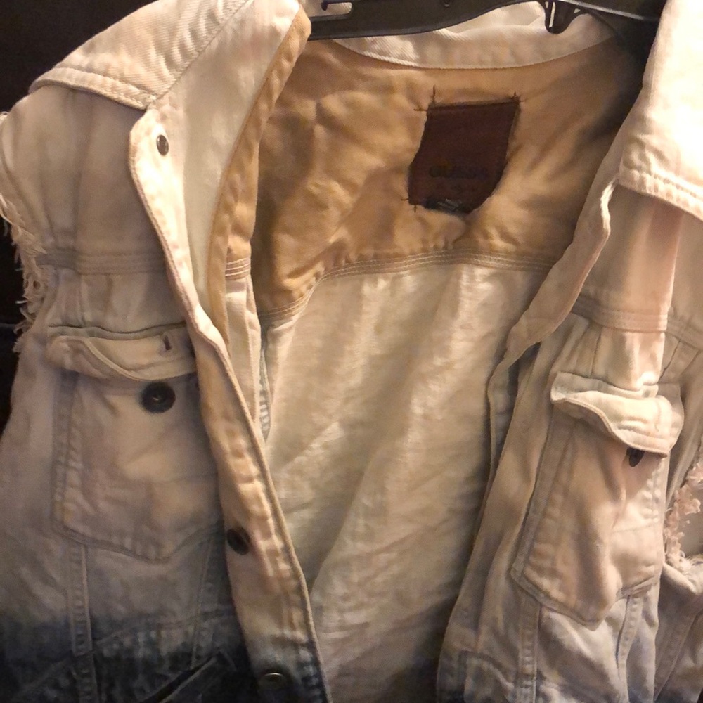 Jean Vest